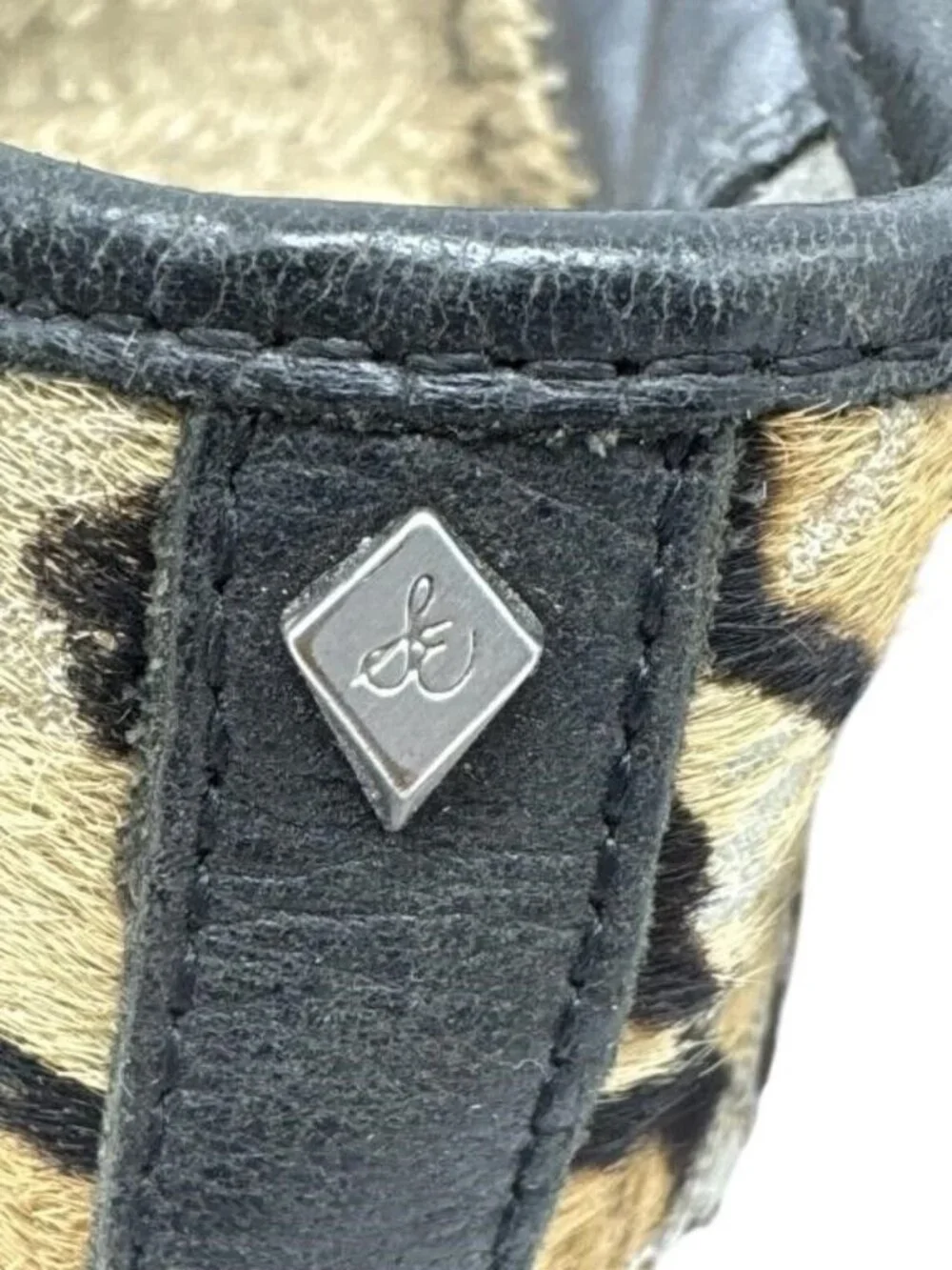 Sam Edelman step into